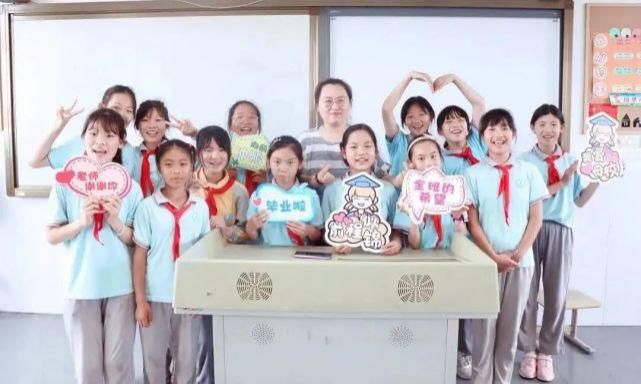 创意|恰同学少年！沪16区幼儿园、中小学创意毕业照来了