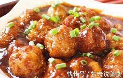 入秋后,没胃口。女儿指定要吃此菜,简单易做,女儿一盘都不够吃