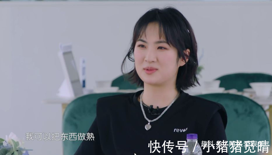 黄晓明|中餐厅每人一道拿手菜 都夸对方做的好吃 她的菜却剩了一大半!