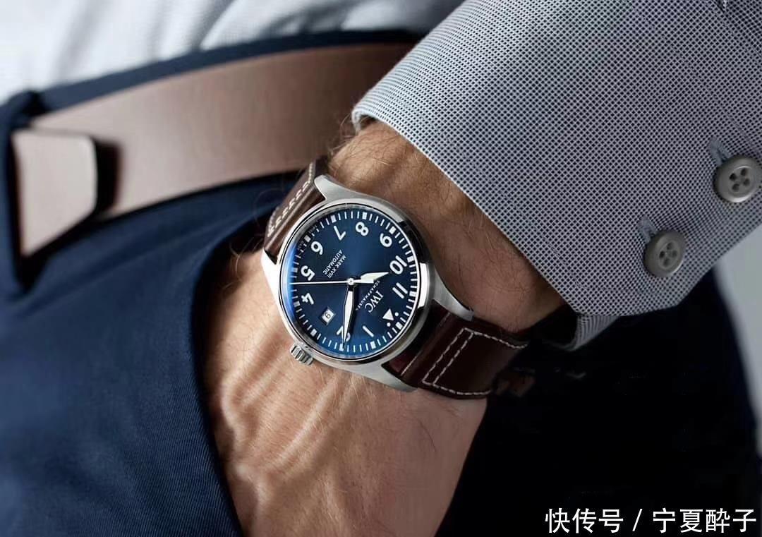 月薪1.5万,适合佩戴啥样的手表?
