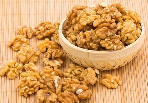 白发|核桃和此物一起煮,肾变强了,白发变黑发,胃也越来越健康