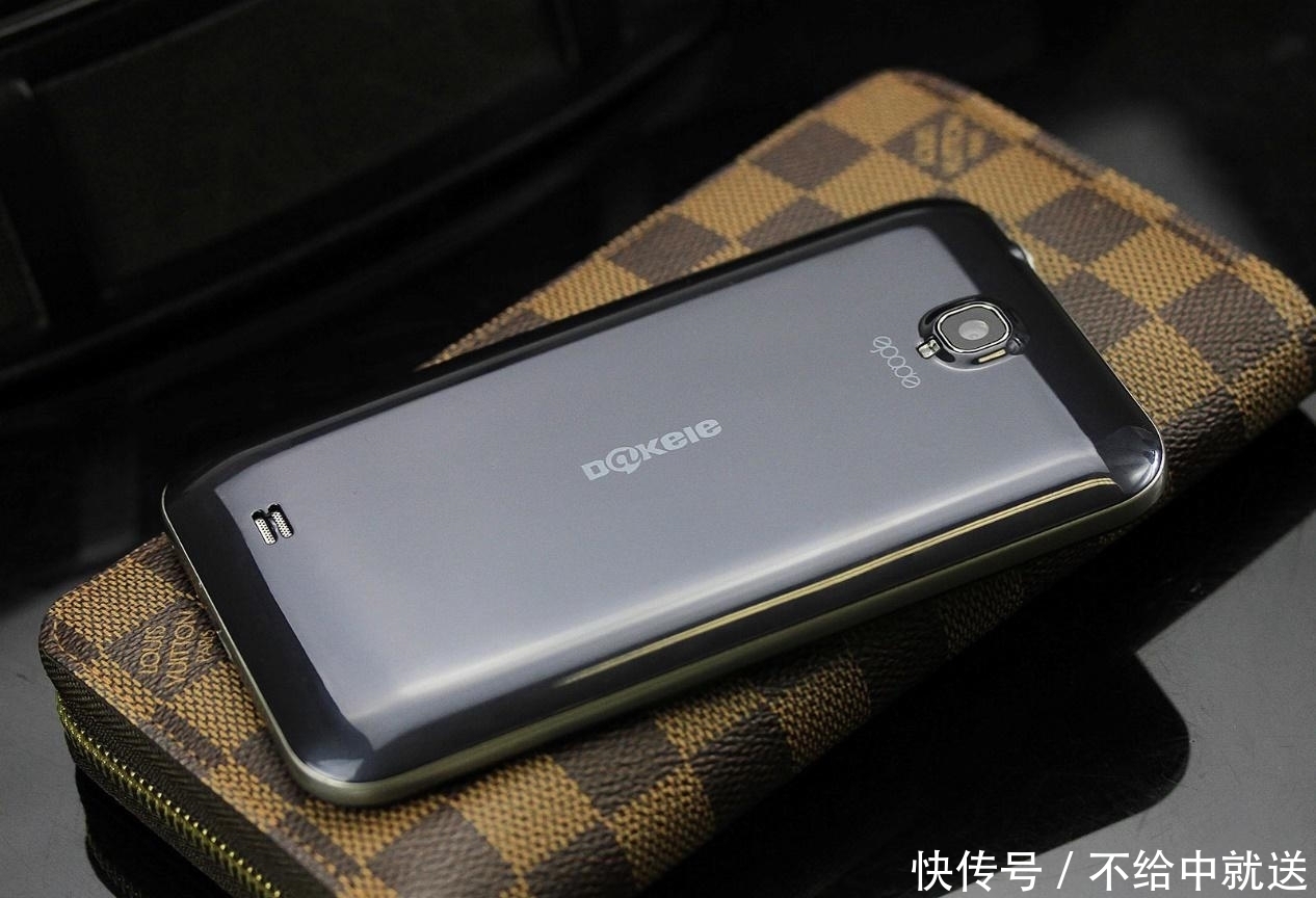 明星|中国最大微商集团覆灭?多位明星曾为其代言,今数10万宝妈被骗