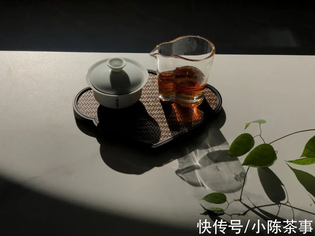 茶赛！斗茶赛、评茶赛、博览会，岩茶评选繁多，获奖茶一定是正岩茶吗？