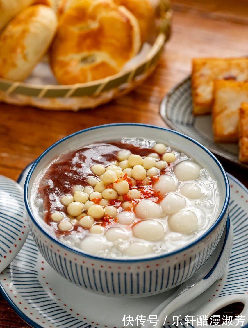 小丸子|敷面膜不如多吃它!喝一口美又润,每年秋天都不能错过!