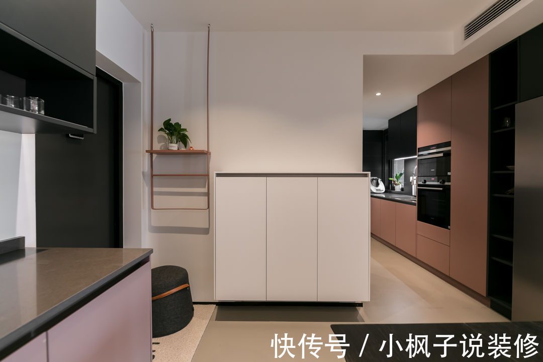 地板|去客厅化设计,不铺地板不铺砖,100㎡的家反而更时尚大气