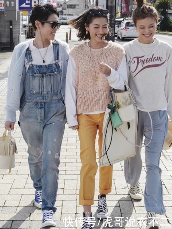 人近中年穿衣简约才高级，学这位40岁博主，轻松get好气质