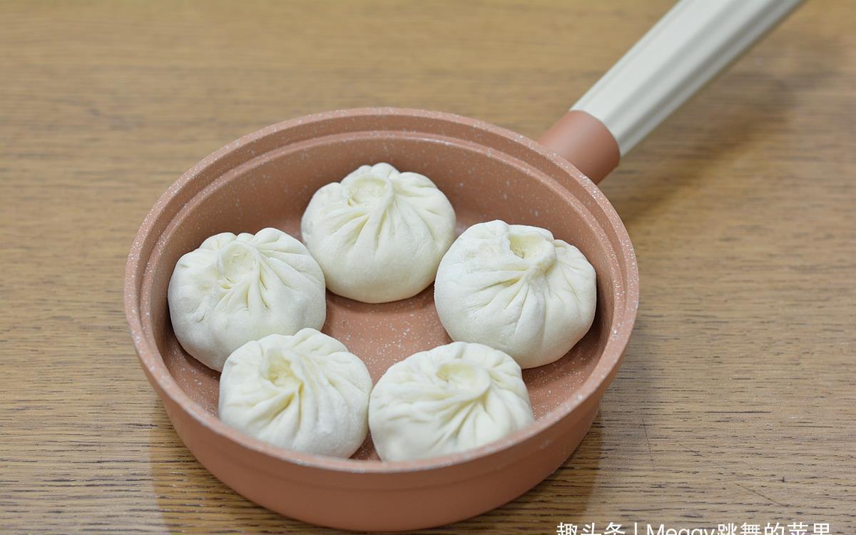 韭菜|早餐想吃新鲜暄软包子,无需二次发酵,现做现吃30分钟全搞定