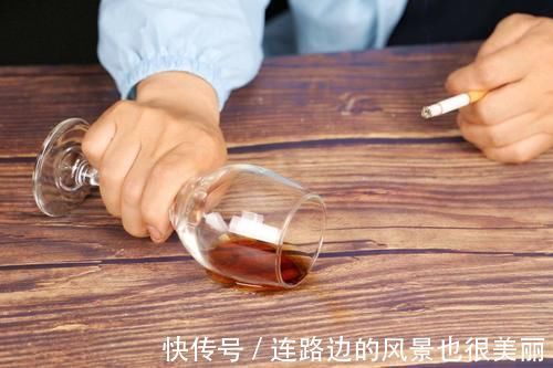 糖尿病|糖尿病患者要注意避开这5种食物，为了健康，再馋也别贪吃