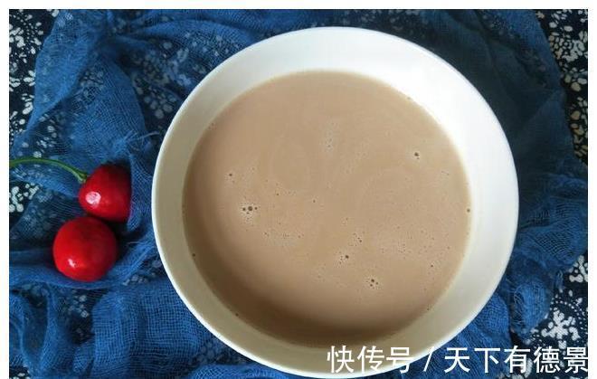 实惠|破壁机食谱:4样食材一起煮,好喝实惠又营养,老人孩子都喝