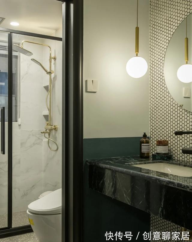 墨绿色|打造的100㎡甜蜜婚房：折叠窗+复古墨绿色，高级有质感