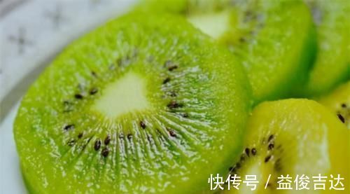 淡化|女性过了30，常吃3种食物，淡化色斑，去除痘痘，好处多多！