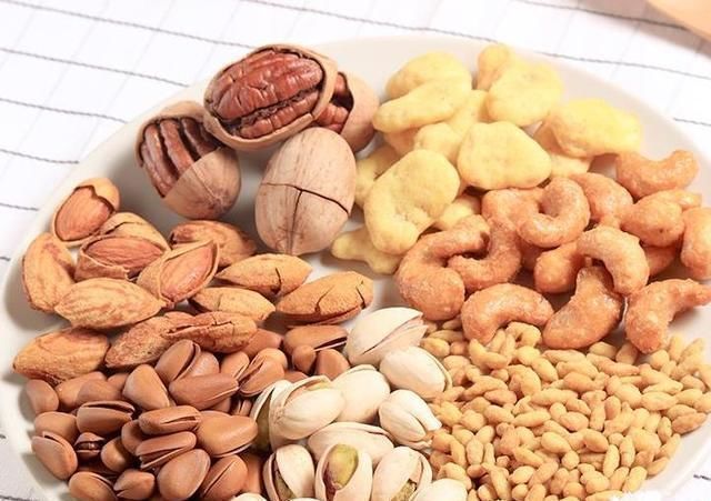 小便宜|长大后最容易吃亏的,往往是这4种孩子,现在改还不晚!