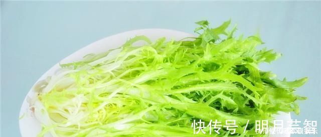 热水泡脚|肝火旺,脾胃虚弱,湿气重这种情况怎么调理?今天来告诉各位答案