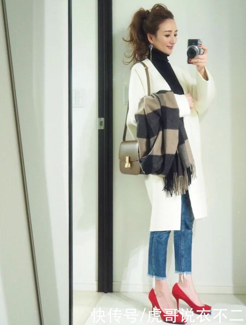  这位|大衣穿搭优雅精致最重要，这位日本博主真会穿，每一套都堪称模板