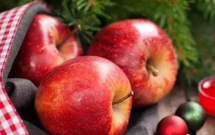 苹果|早上空腹吃苹果,对健康会有“4大”好处,别让无知害了你!