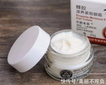 护肤品 女人别舍不得保养,身边这些“不起眼”的护肤品,效果挺好还不贵