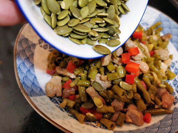  好不好|酸豆角好不好吃,关键在处理方式,用对方法,咸中带香又下饭
