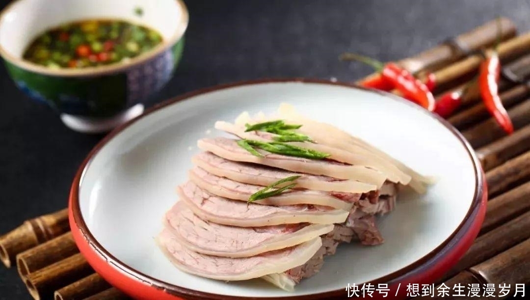 教你营养美味的白切羊肉,吃一口就让你忘不掉,孩子们都馋得不行