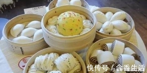 面食|天冷发面,别只会放酵母,多加这两样食材,10分钟就能发满钵!