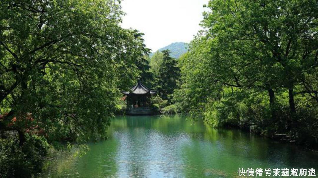 惊艳|暮春时节落花纷纷，周敦颐写下一首诗，短短的几句美得令人惊艳！