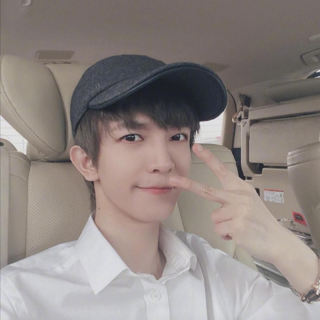 于正盗版,郭敬明抄袭,难道成功的背后都是抄袭出来的吗?