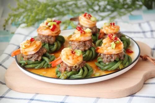 蒸出来的美味，豆角虾仁的完美组合，荤素搭配，鲜味十足