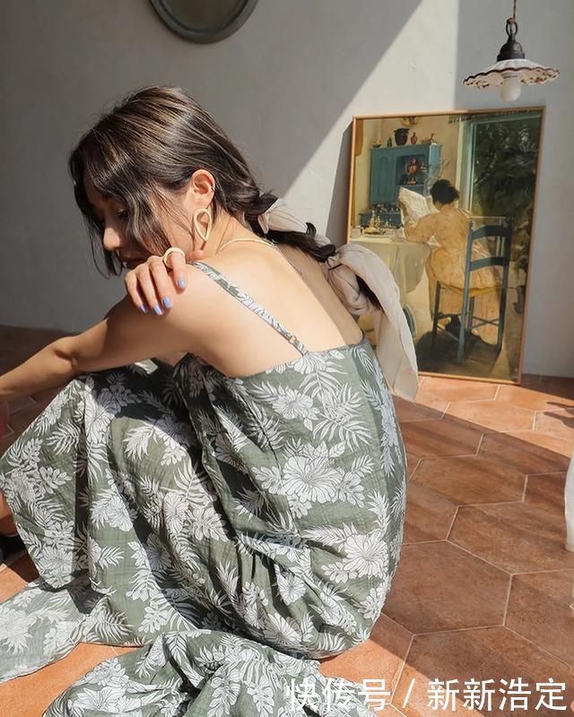 美丽无死角的女孩，都把发型换成了这些样子