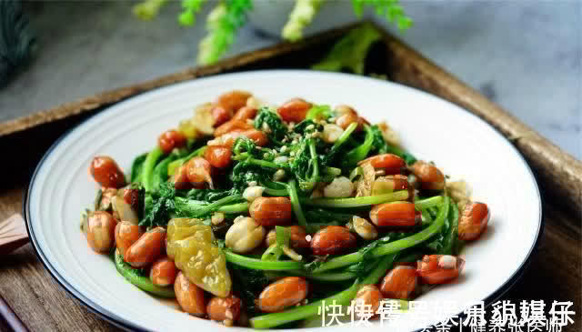 滋润|聪明人爱吃3种食物,营养丰富,滋润肌肤,好吃又不贵!