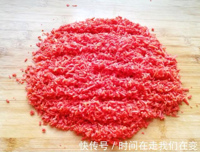 萝卜馅饺子有水怎么办焯水就错了，加点它萝卜不出水不变味