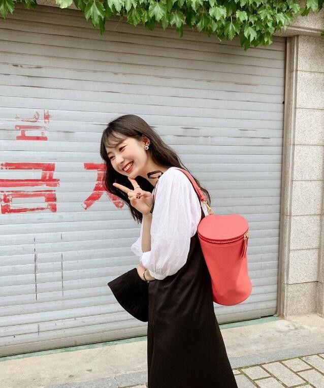 春日|韩国ins时尚博主的清爽穿搭 春日里的元气搭配look