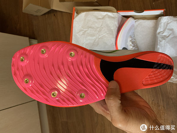 人生|人生第一双钉鞋,Nike ZoomX Dragonfly