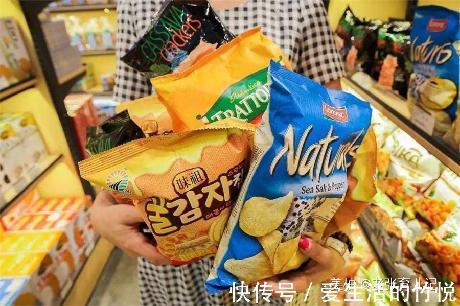 膨化食品|我们的孩子或正在被“催熟”,5种常见零食,宁可扔掉也别给娃吃