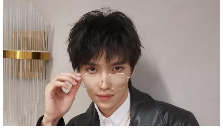 新锐艺人热度榜:宋亚轩断层第一,刘雨昕名次下滑,而他让人意外