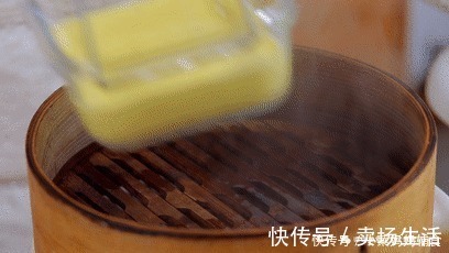 蔓越莓干|无油无糖不发酵，儿子却抱着不想撒手一搅一蒸就出锅，太简单