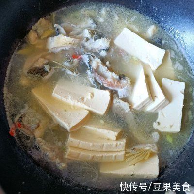 全家|把全家人征服的鲫鱼豆腐汤，好吃到过分