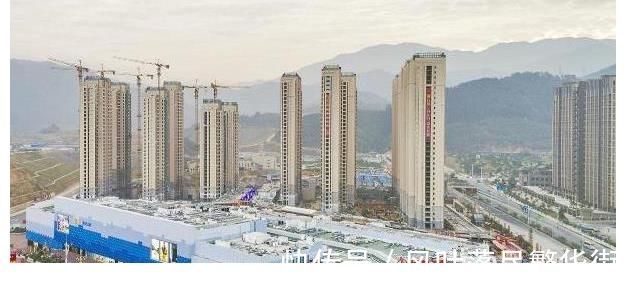 王健林|东北失败的万达广场,斥资230亿,今商家撤离,沦为“空城”