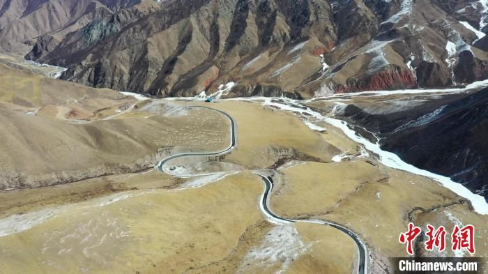 自驾|新晋自驾“打卡”公路，沿途森林雪山草地，趁着国庆假期安排~