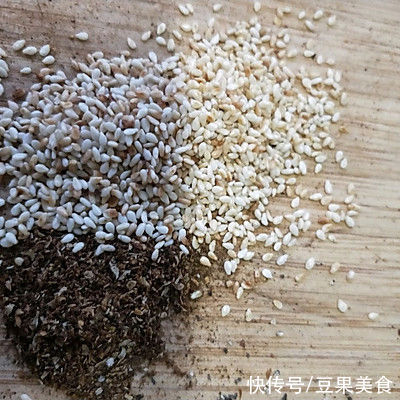 小茴香|你麻辣牛肉条的正宗做法，简单几步，越吃越上瘾