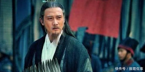 诸葛亮|庞统和诸葛亮谁的本事大?看看关羽的下场就明白