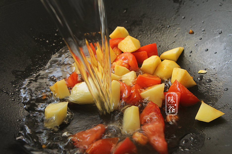 鲜香|入秋后要多喝的快手汤，鲜香不腻，简单不减营养，比骨头汤还好喝