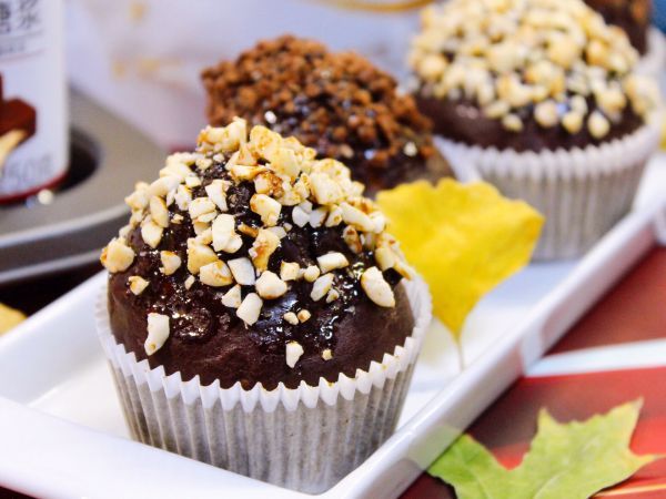 巧克力花生蛋糕