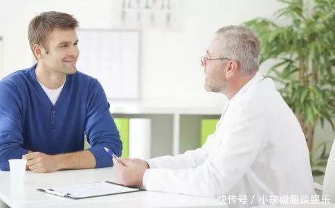 屏住呼吸|过了45岁,能完成2个测试,满足3个“达标”,恭喜你有长寿潜力
