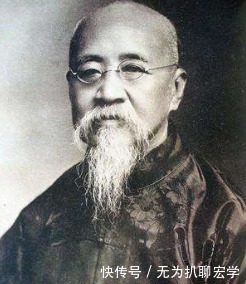 两袋古籍换一枚银元,文物贩子都表示嫌弃,被清朝遗老买下成国宝