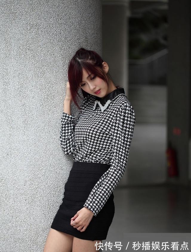 包臀短裙 格子衬衫搭配包臀短裙,展现纤细双腿,让自己更加具有时尚潮流范!