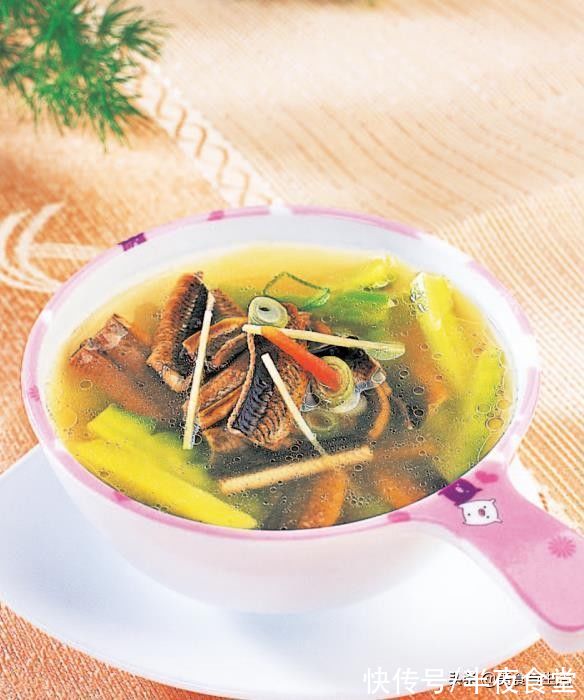 产后调养好，恢复少烦恼，这几道美味鱼汤请收好