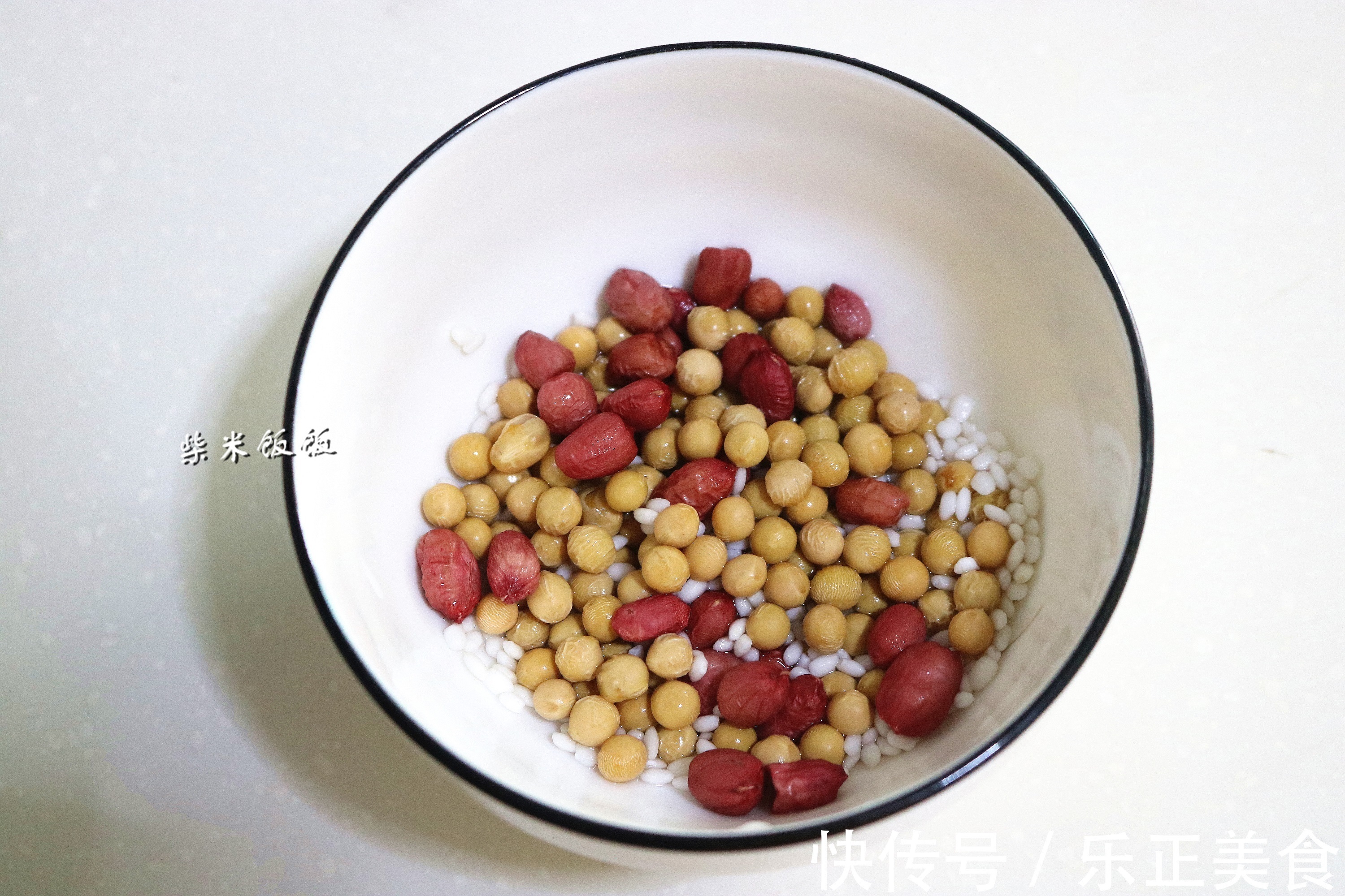 红枣|早餐豆浆,别只放黄豆,多加这3种食材,豆浆香浓更营养