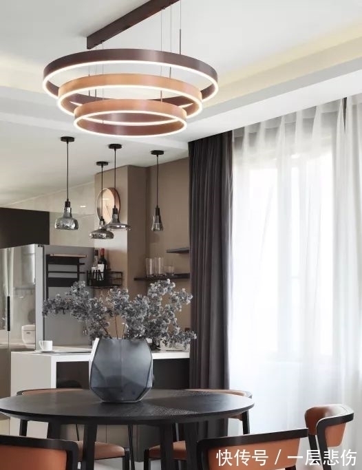 舒适|140㎡现代简约,简约空间里的一抹蓝,华丽舒适有档次