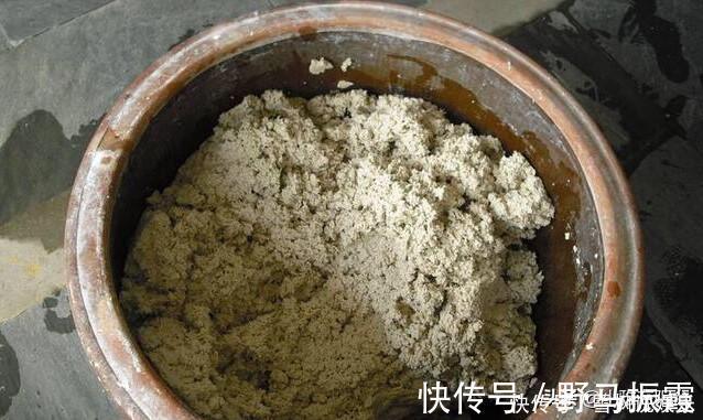 养花|家中常见一种料,花盆里放一勺,就是万能肥,养花非常赞,呼呼长