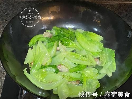 夫妻俩的极简晚餐,2荤1素,花不到20块,全部光盘一点不浪费