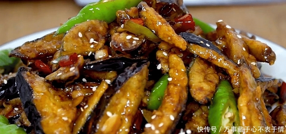 茄子最好吃的几种做法 比鱼香茄子好吃十倍 做法老简单了 粉紫色 茄子最好吃的几种做法 比鱼香茄子好吃十倍 做法老简单了 粉紫色